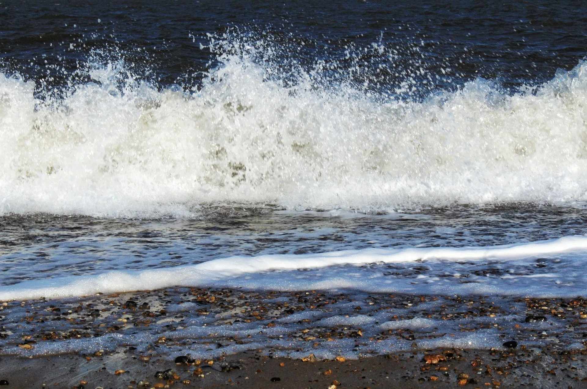 Waves 8